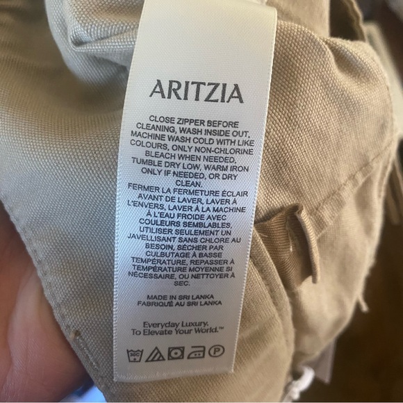 Aritzia Sunday Best Kaya Mini Cargo Skirt - Picture 8 of 9